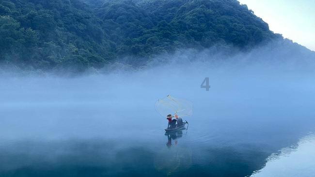 虫虫助手下载