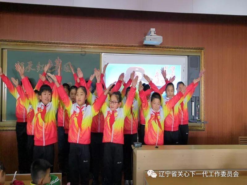 打造专属你的《康熙微服私访记》讲述了很多有趣的故事,历史上的康熙是个怎样的皇帝?知识星球,解锁更多精彩!