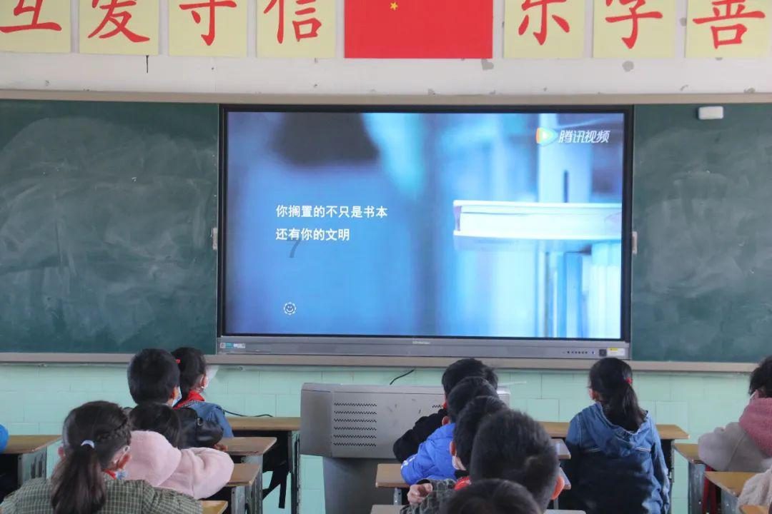 虫虫助手下载